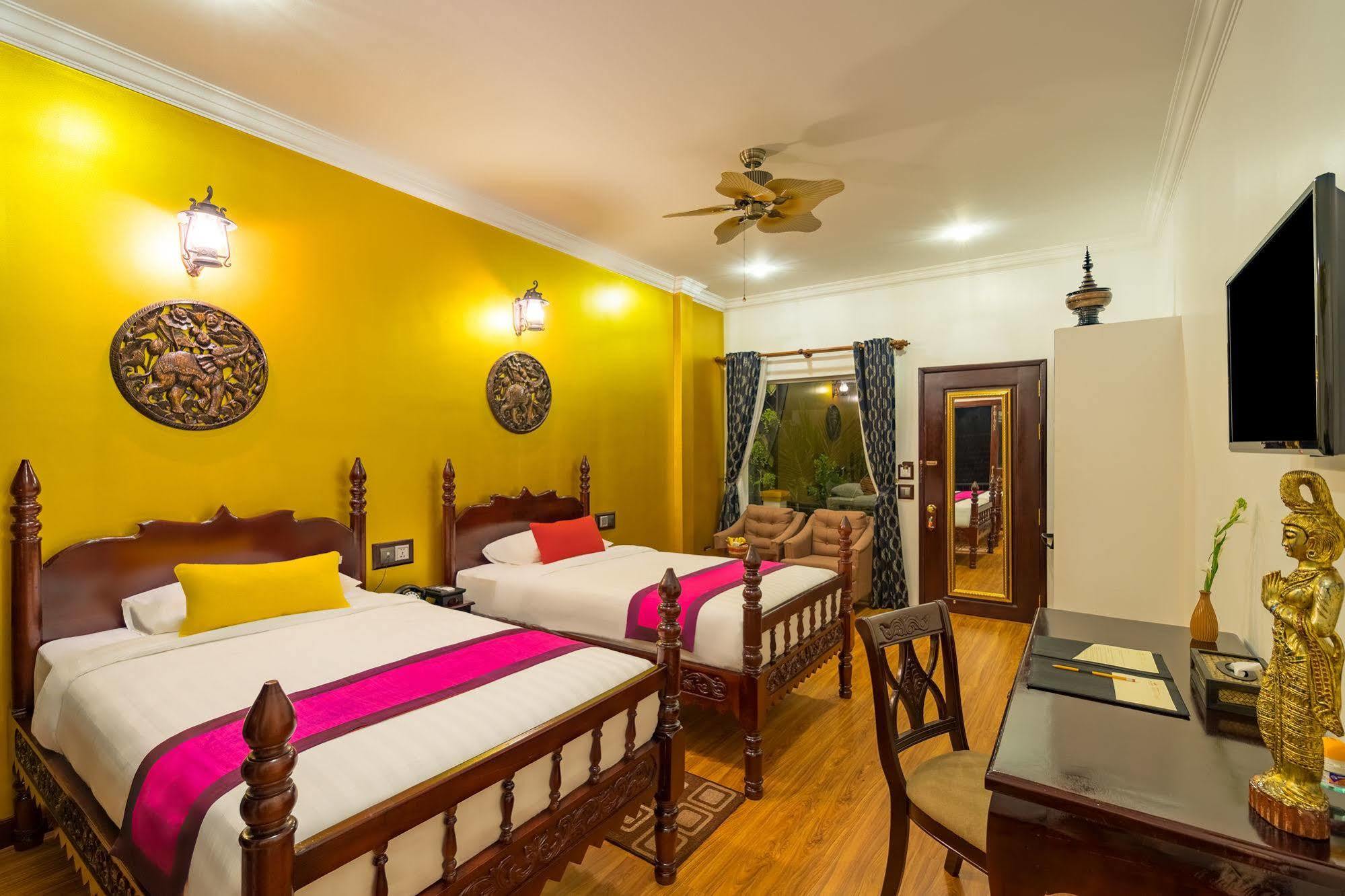 Beyond Yangon Inn Siem Reap Exterior foto